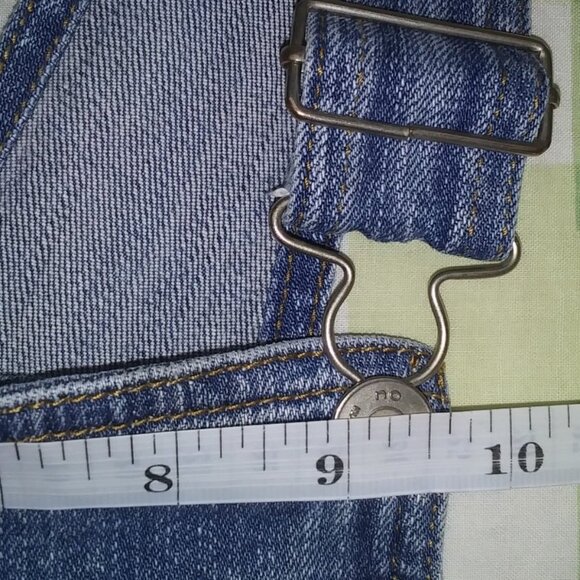 No Boundaries Women's Jean Blue Capri Cuffed Overalls Size 15 - Picture 4 of 7